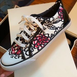 Coach Printer Sneaker NEW IN BOX! size 7